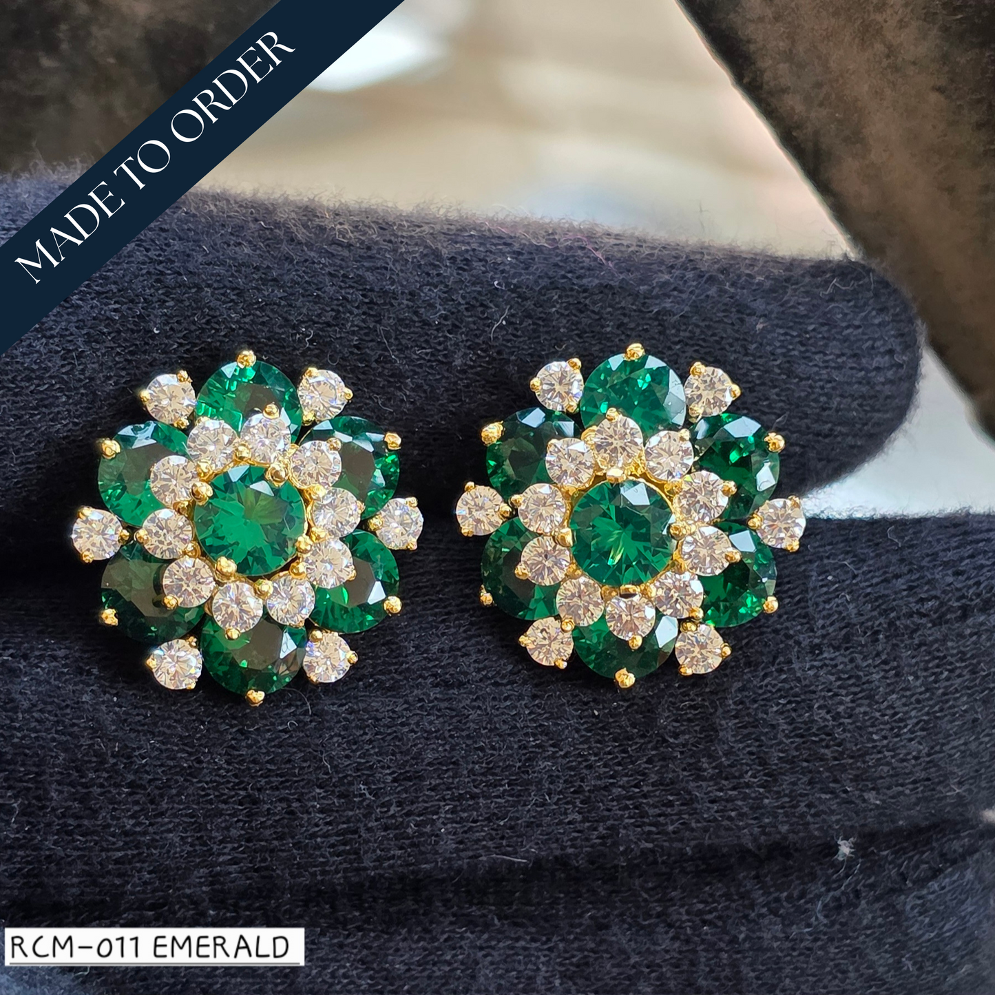 RCM 011 EMERALD | EARRINGS