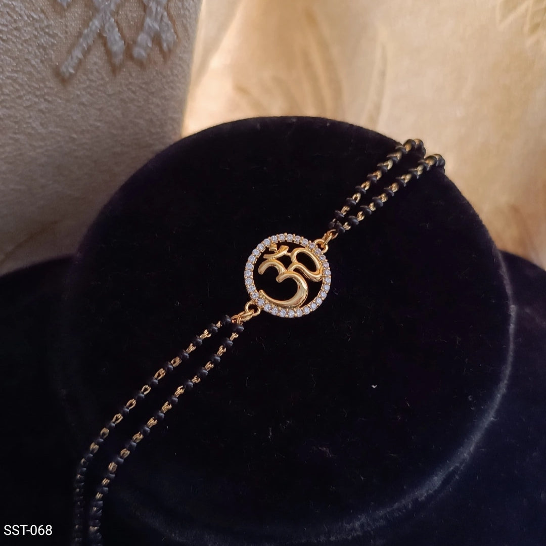 SST 068 | OM MANGALSUTRA BRACELET