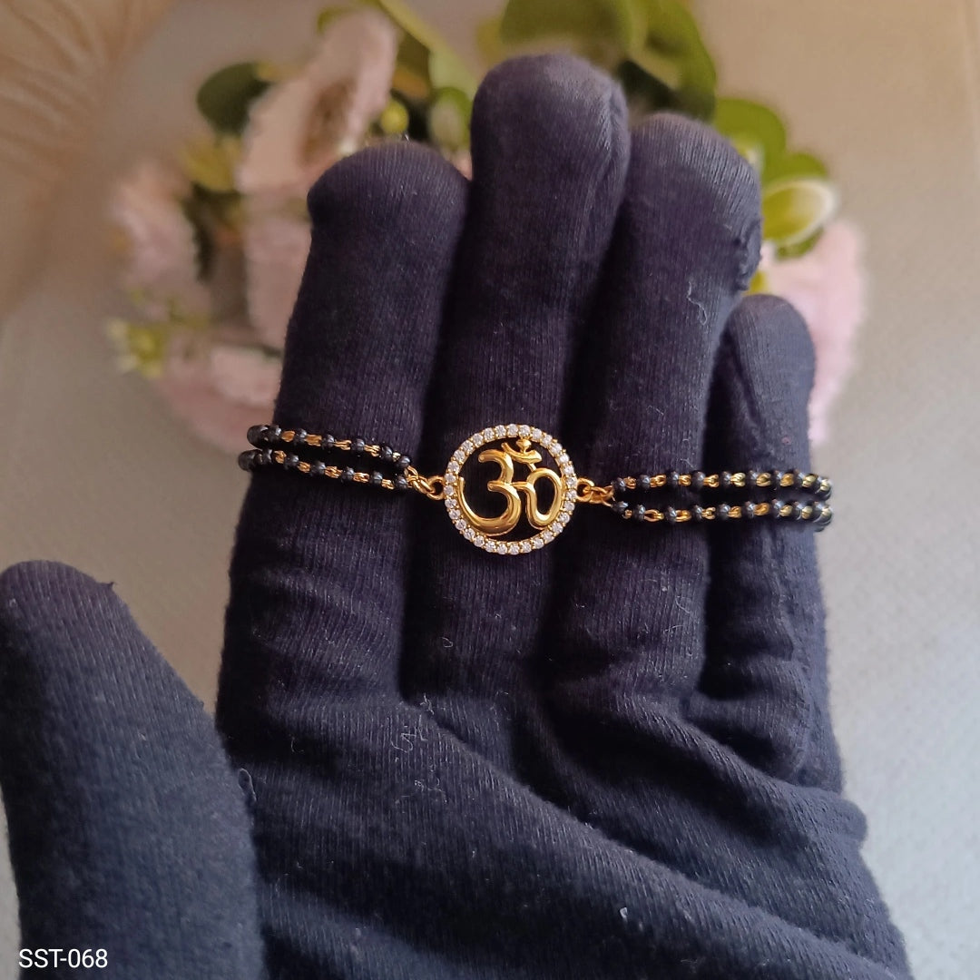 SST 068 | OM MANGALSUTRA BRACELET