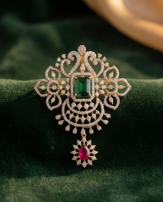 SST 568 | EMERALD FILIGREE STATEMENT BROOCH PENDANT