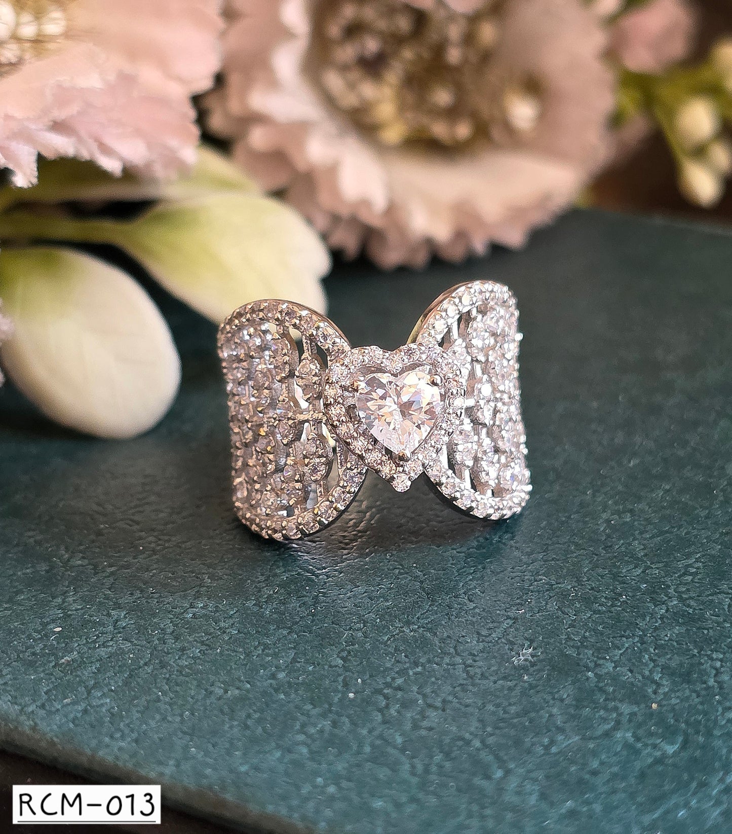 RCM 013 | HEART RING