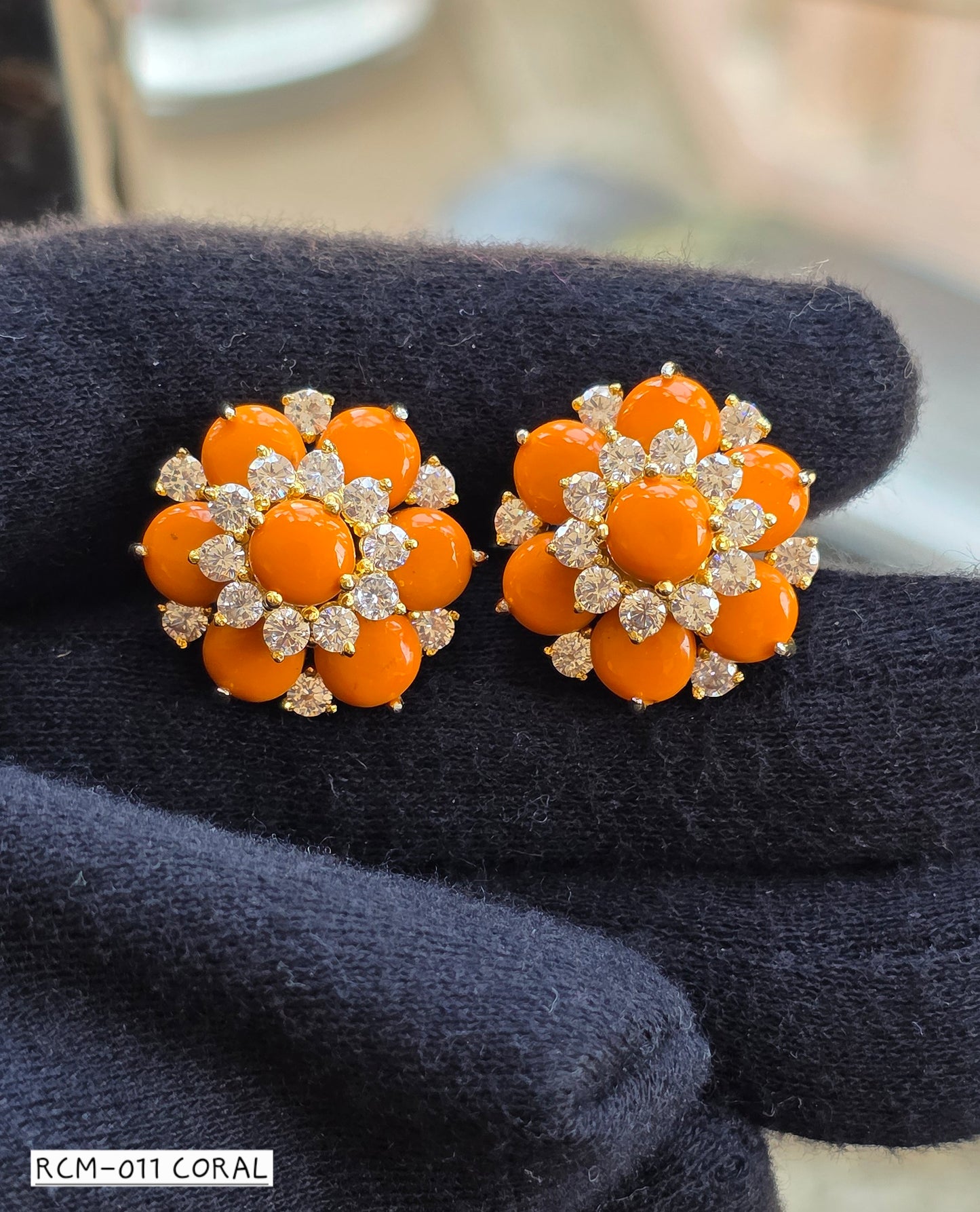 RCM 011 COREL | EARRINGS