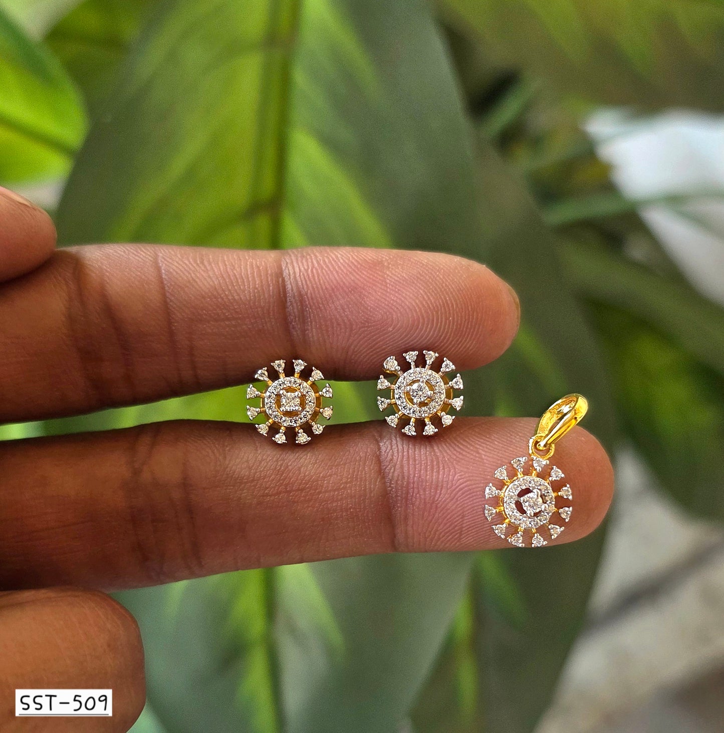 SST 509 | RADIANT STAR JEWELRY SET