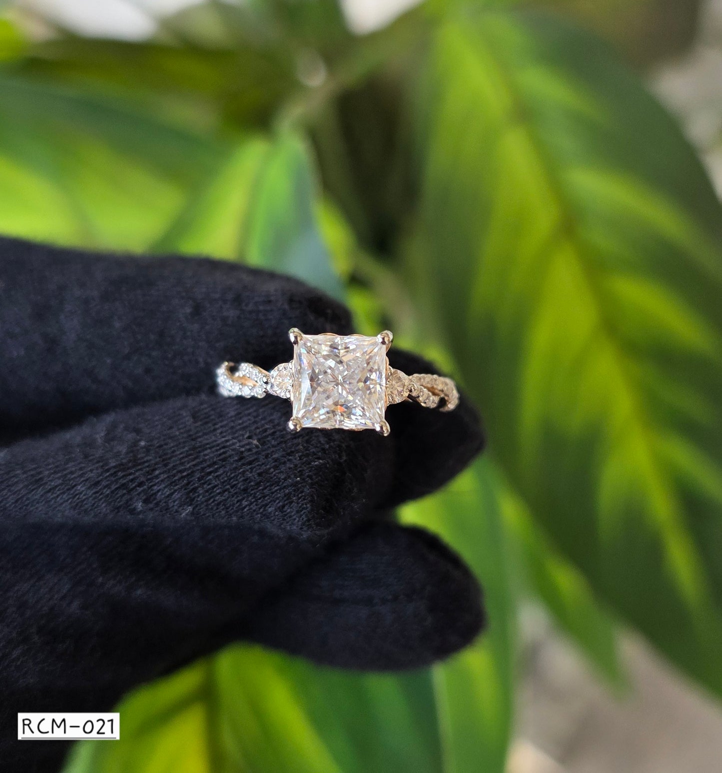 RCM 021 | Certified Moissanite Ring | 925 Silver