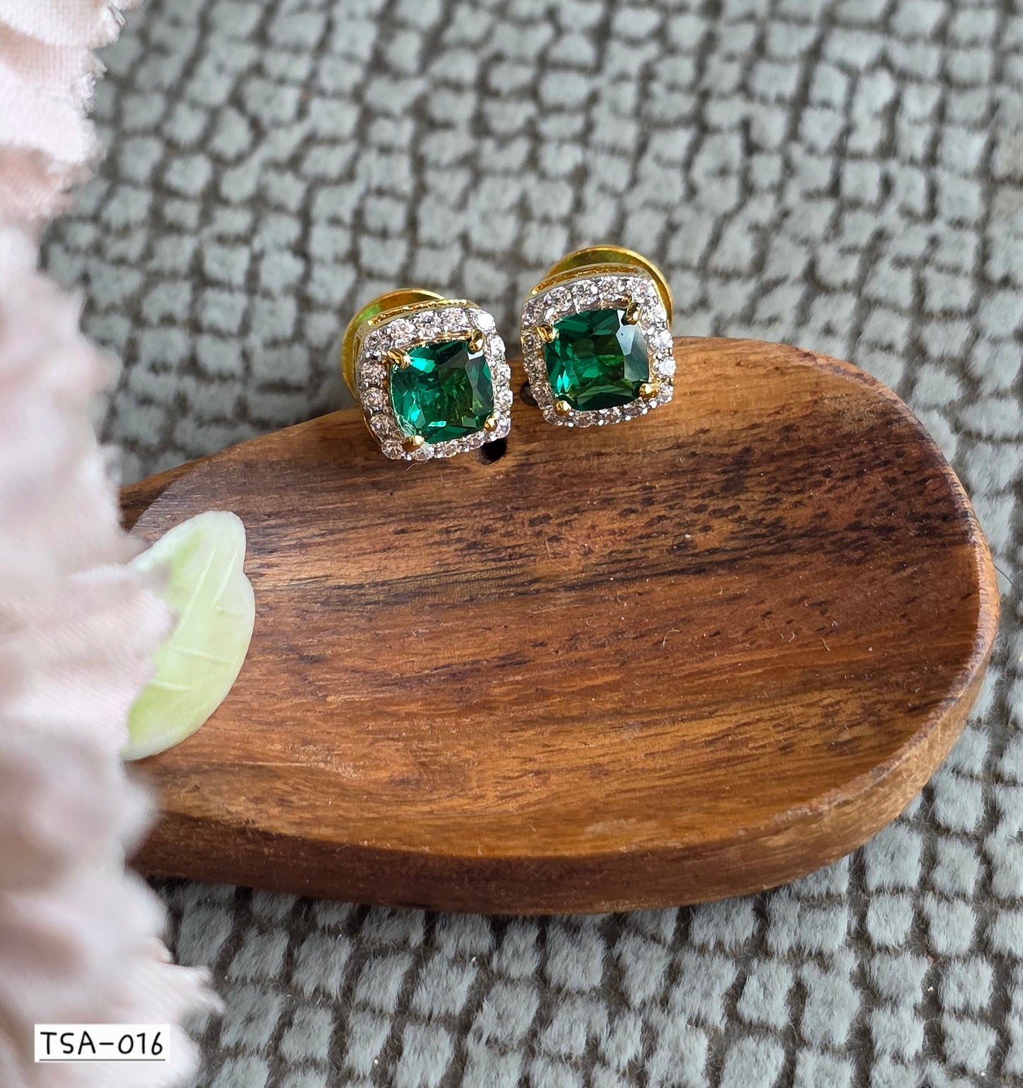 TSA 016 | EARRINGS
