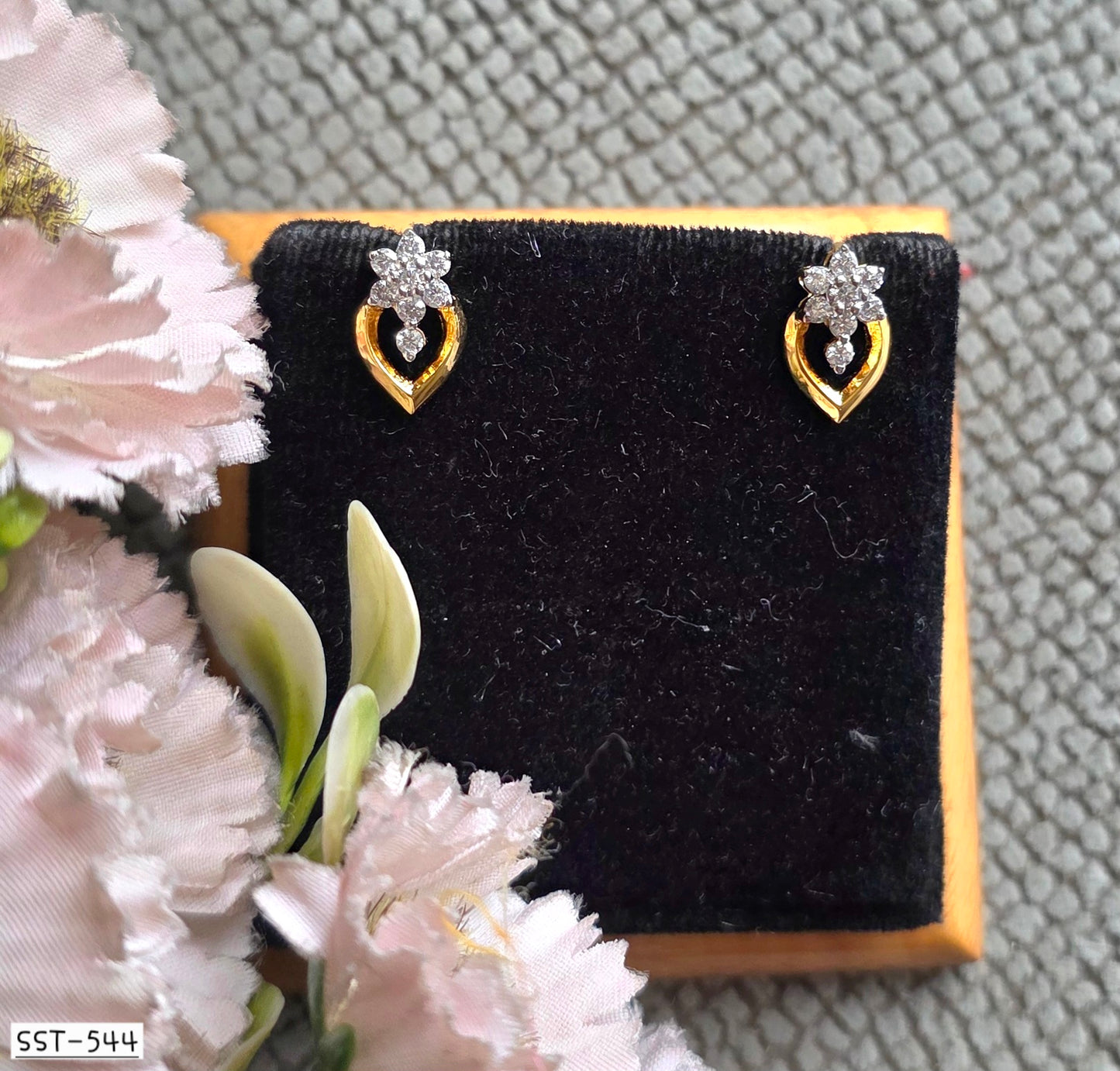 SST 544 | HEARTSHINE GEM EARRINGS