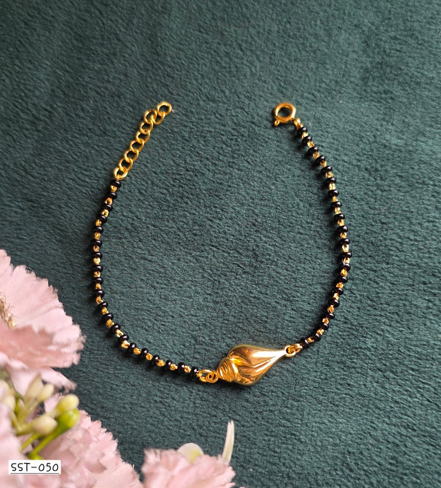 SST 050 | SACRED CONCH MANGALSUTRA BRACELET