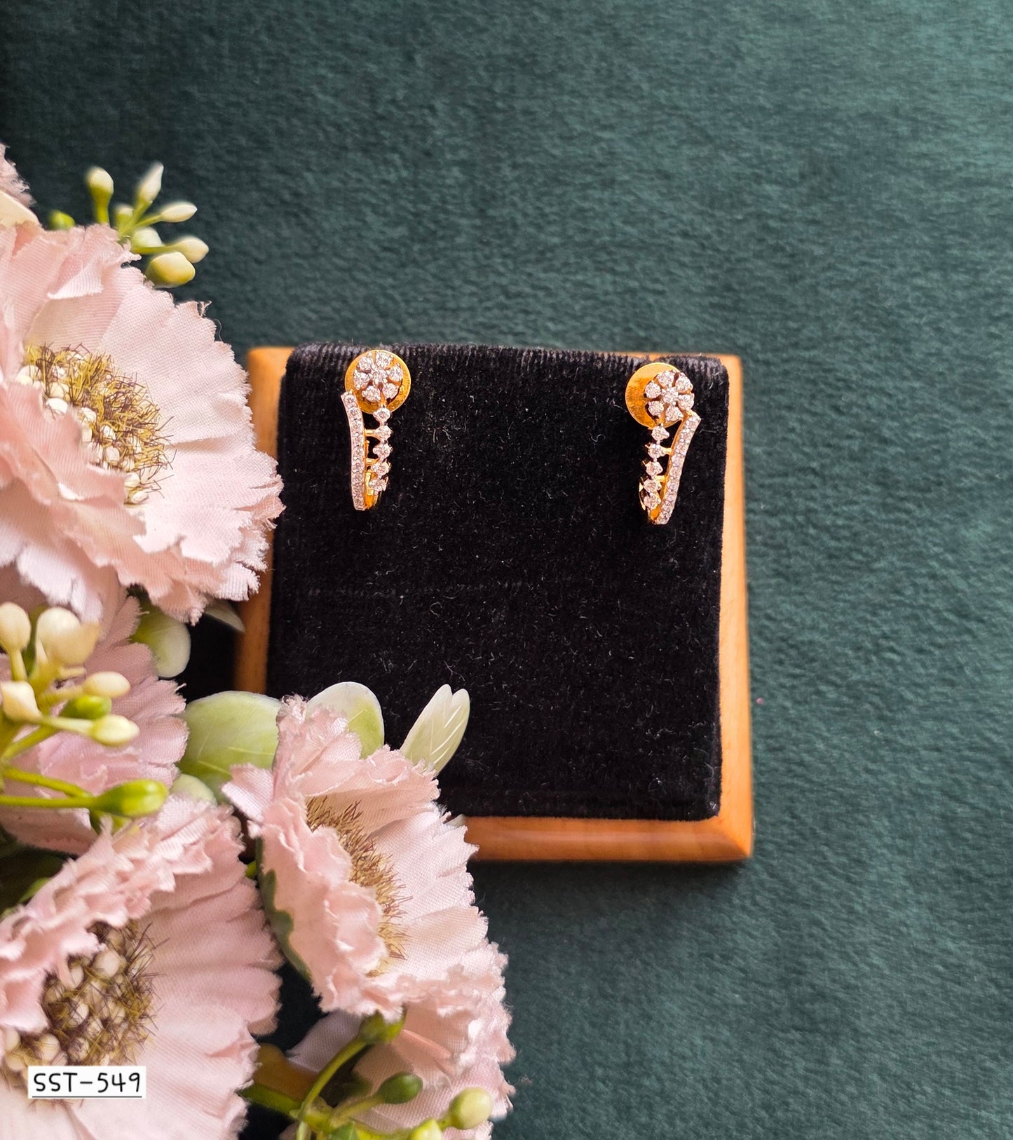 SST 549 | EXQUISITE BALI DIAMOND EARRINGS