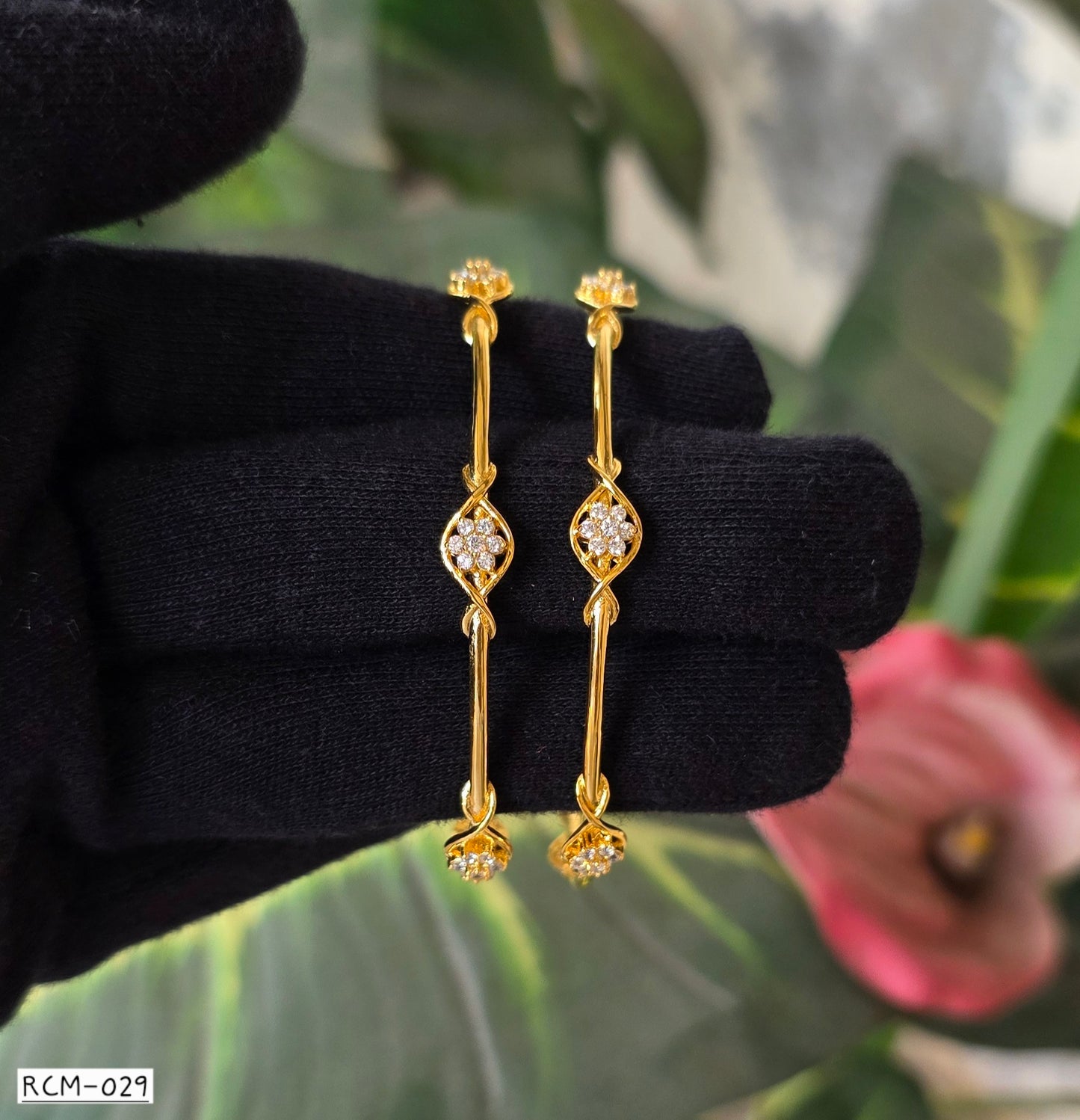 RCM 029 | BANGLES