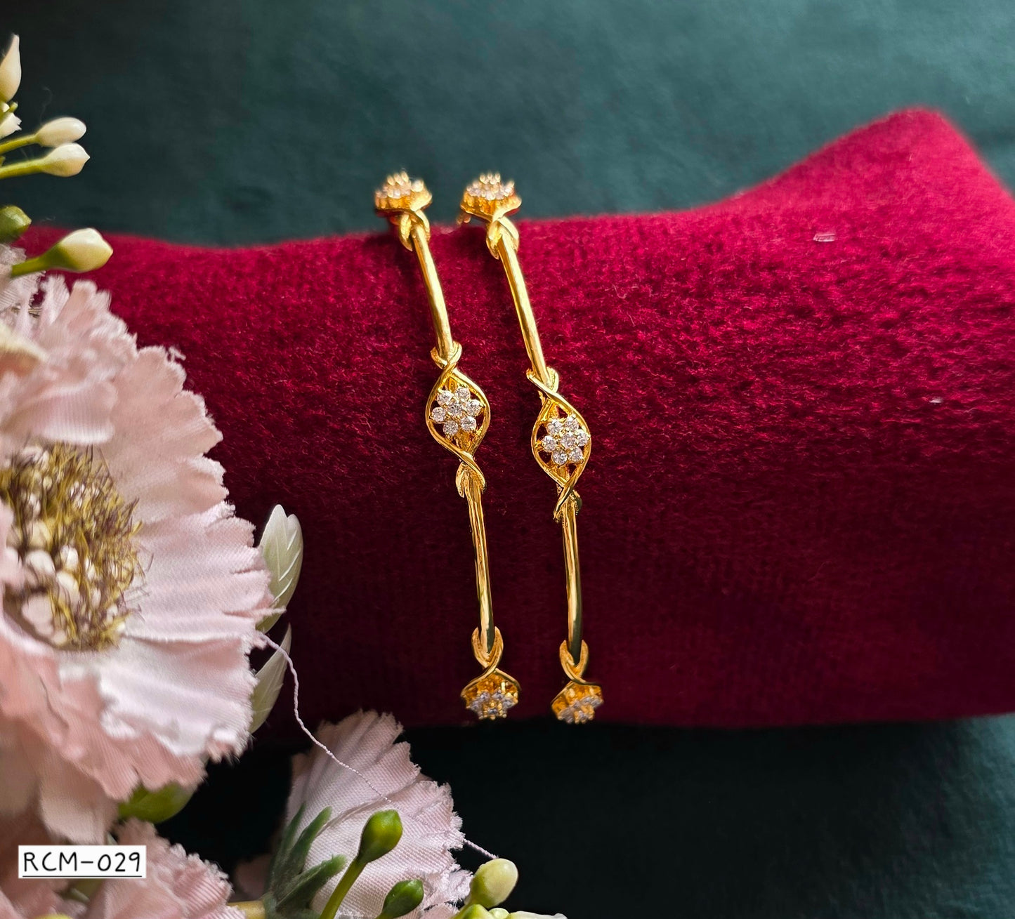 RCM 029 | BANGLES