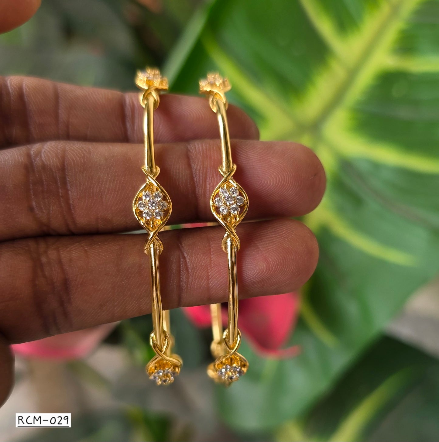 RCM 029 | BANGLES