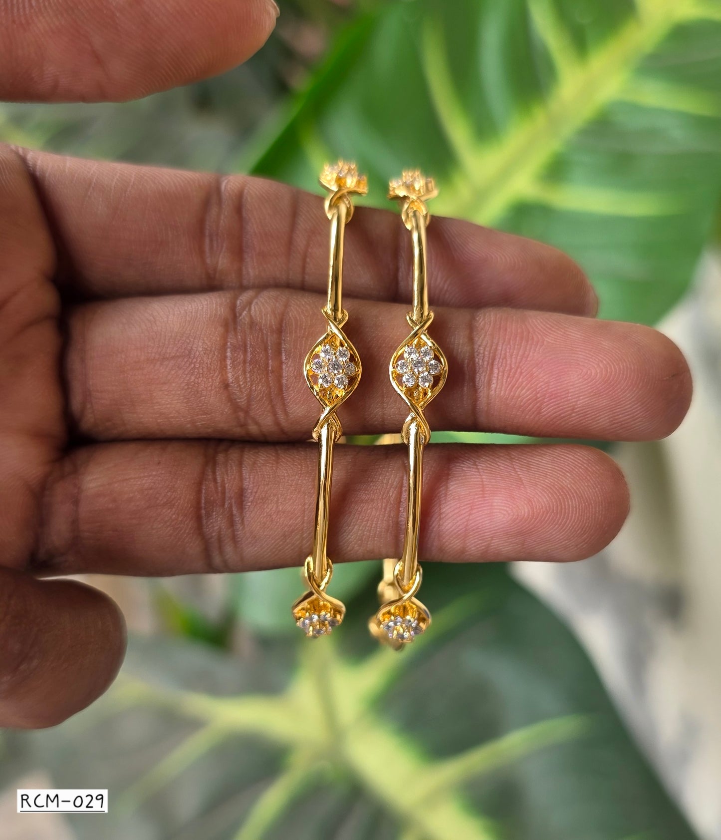 RCM 029 | BANGLES