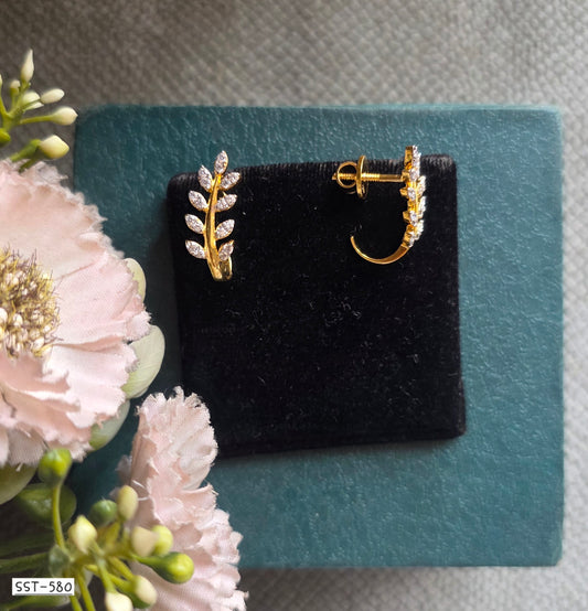 SST 580 | RADIANT CRYSTAL LEAF BALI EARRINGS