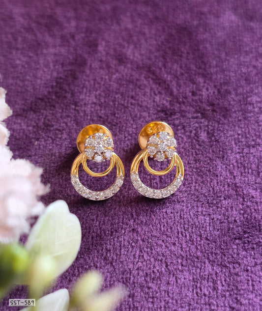 SST 589 | DIAMOND FLORAL CLUSTER EARRINGS