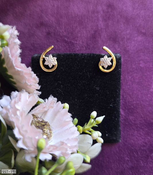 SST 591 | CELESTIAL BLOOM CRYSTAL SWIRL STUD EARRINGS