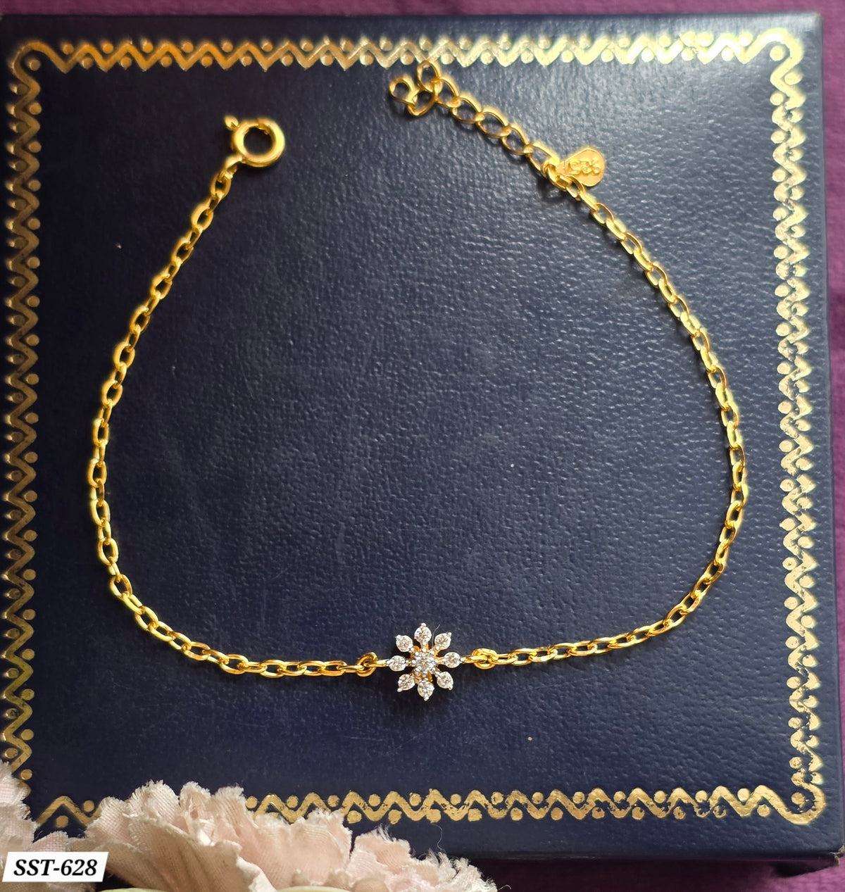 SST 628 | FLORAL HAND MANGALSUTRA