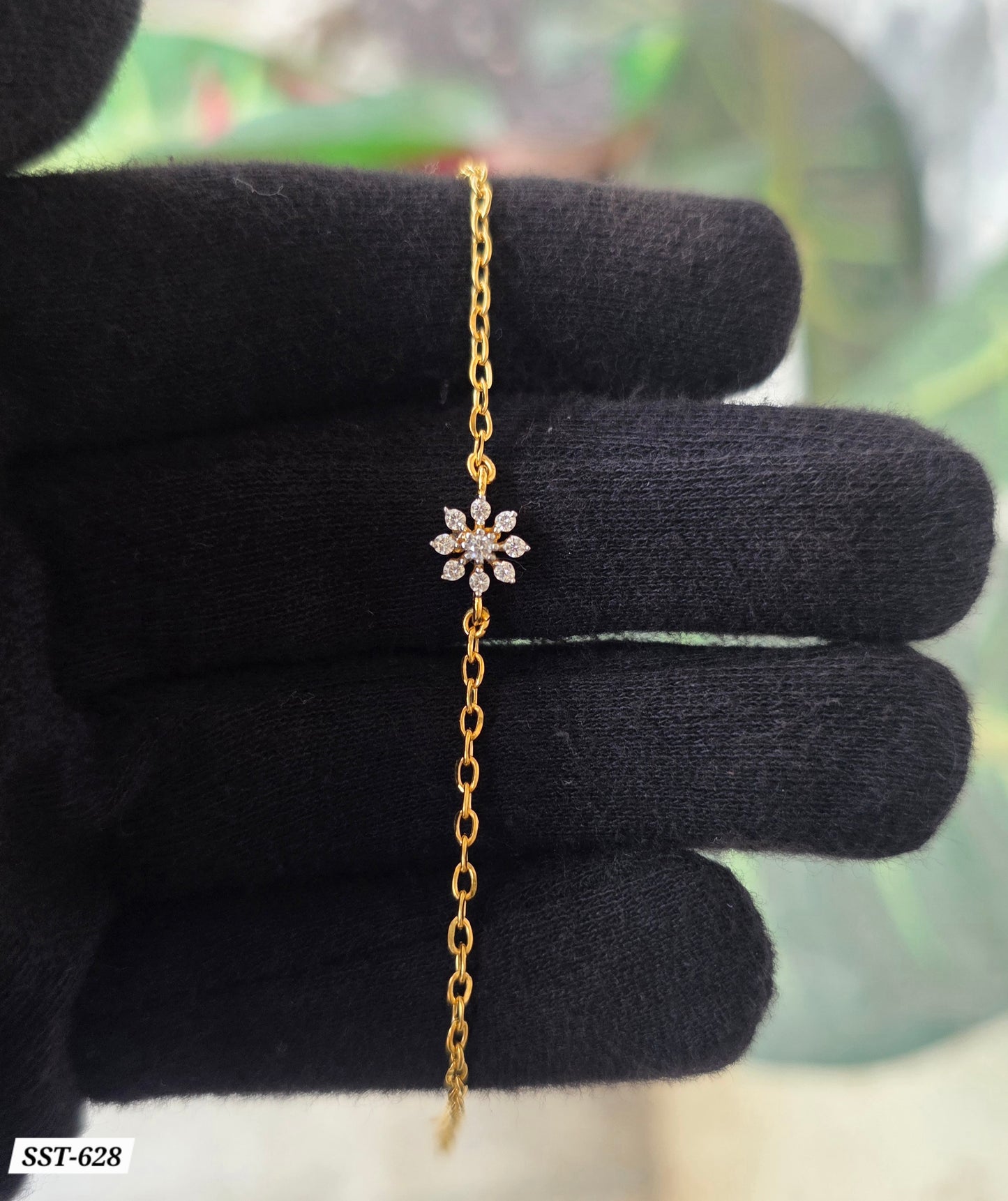 SST 628 | FLORAL HAND MANGALSUTRA