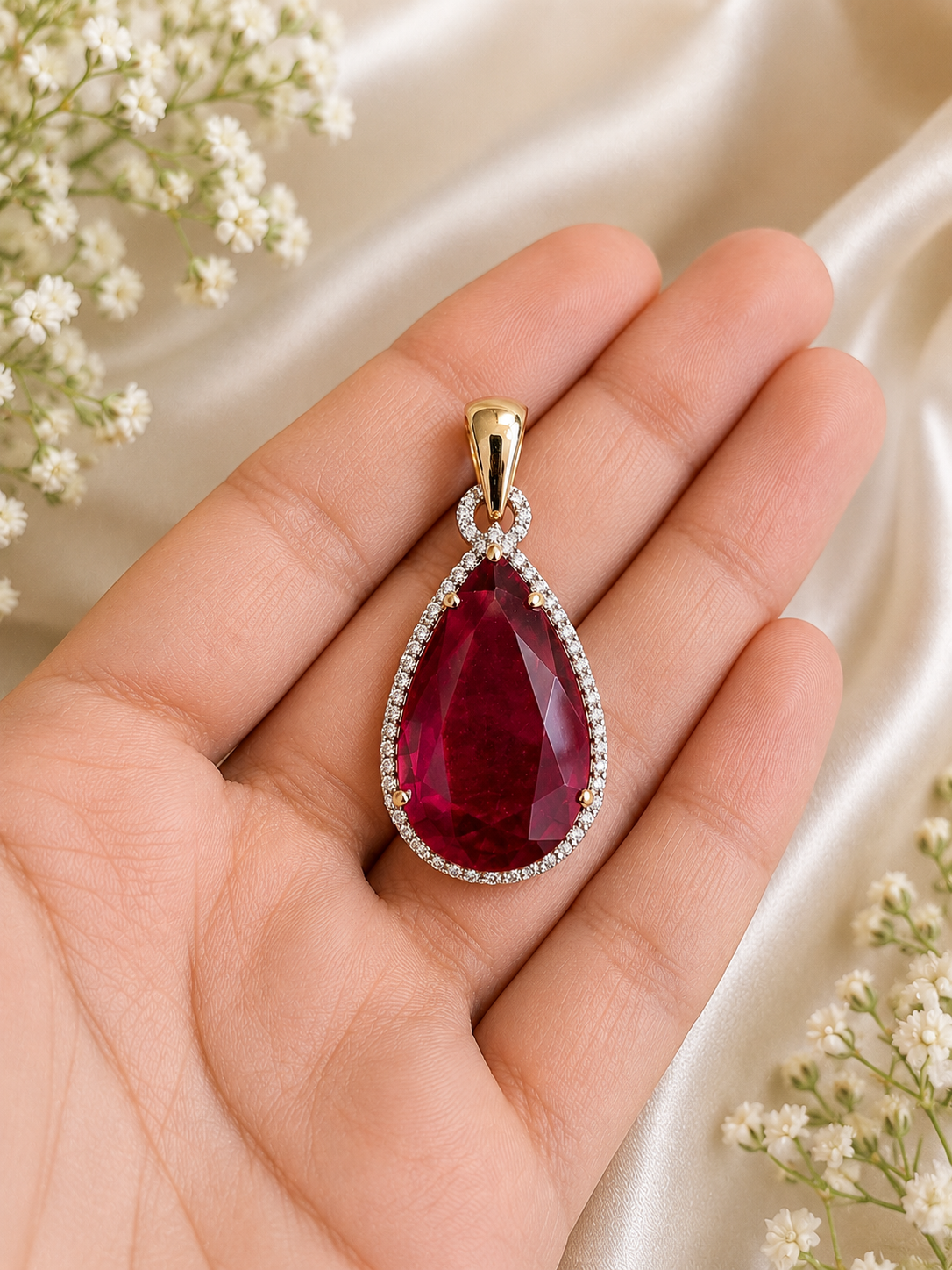 SST 056 | EMERALD GEM TEARDROP PENDANT