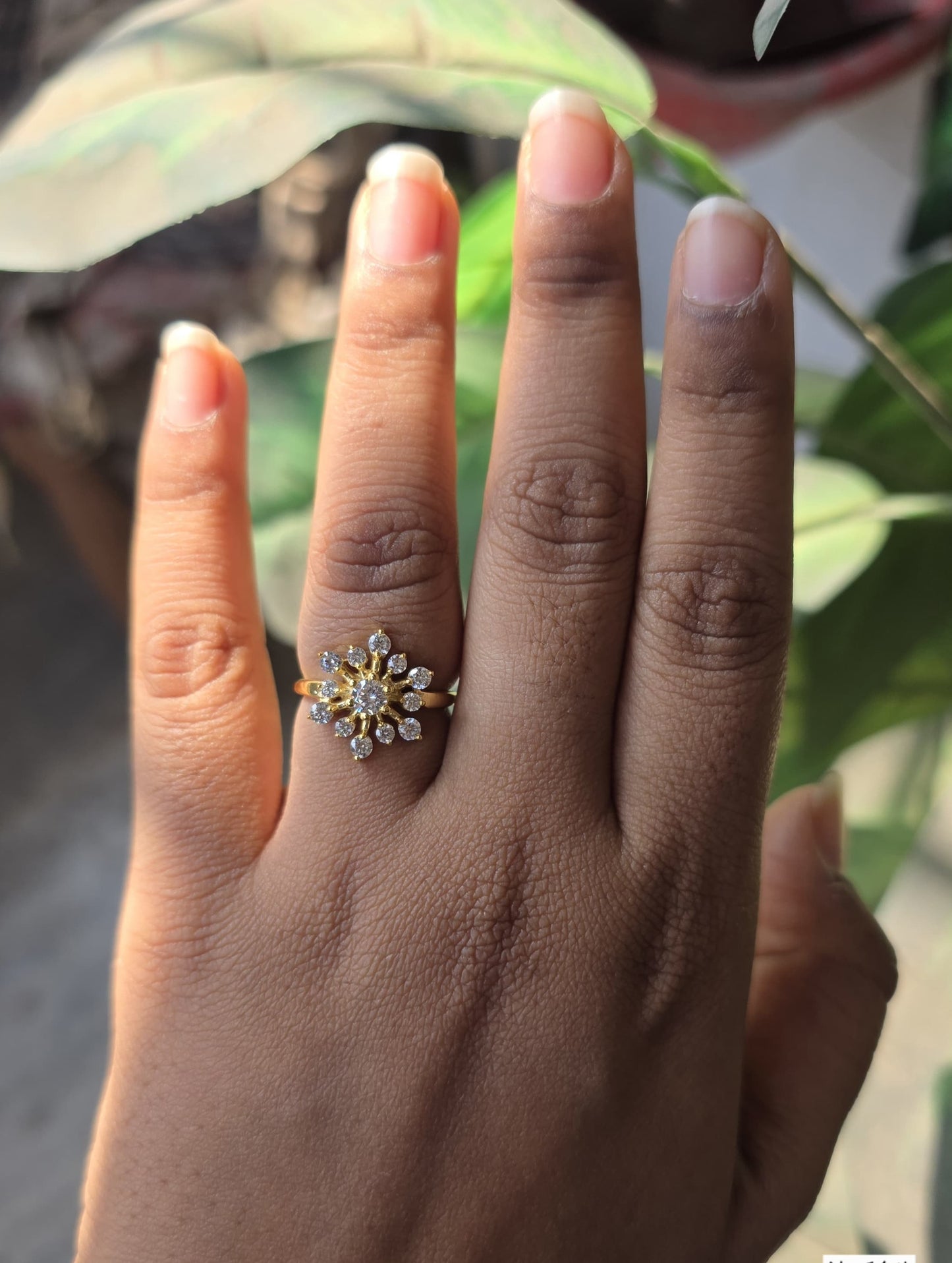 SST 200 | SUNFLOWER FLORAL PRIVILEGE DESIGNER DIAMOND RING