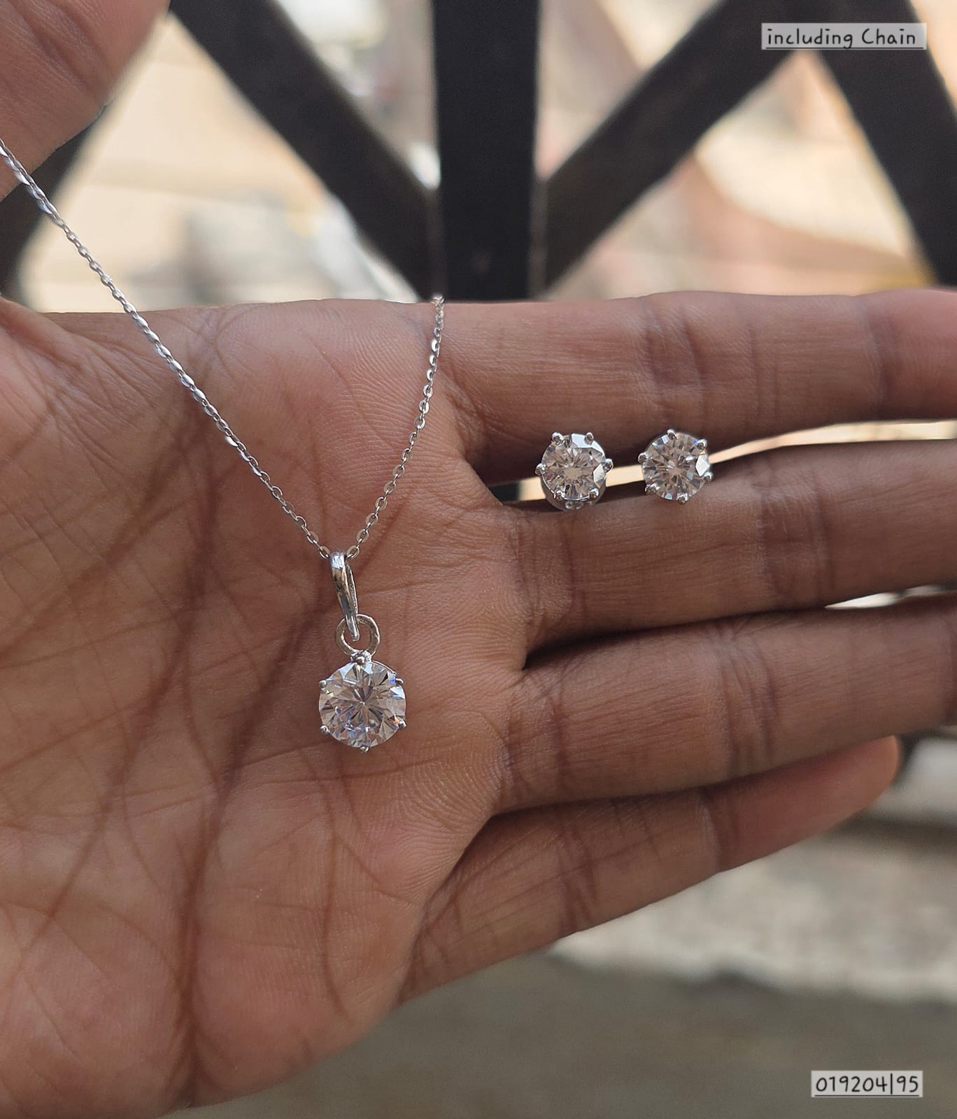 SST 192 WITH CHAIN | ROUND DIAMOND PENDENT WITH CHAIN AND EARRINGS SET