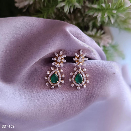 SST 162 | FLORAL DIAMOND EARRING
