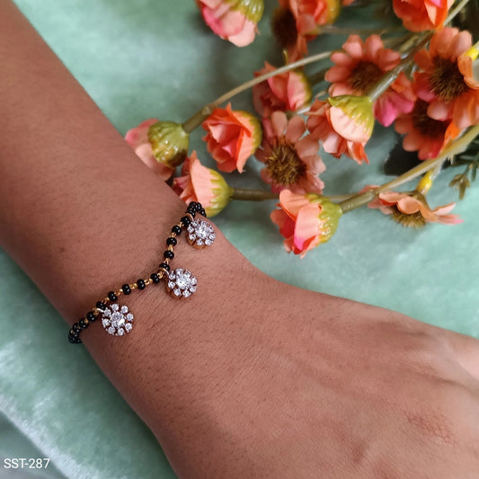 SST 287 | ELEGANT BLACK BEAD HAND MANGALSUTRA WITH SPARKLING CHARMS