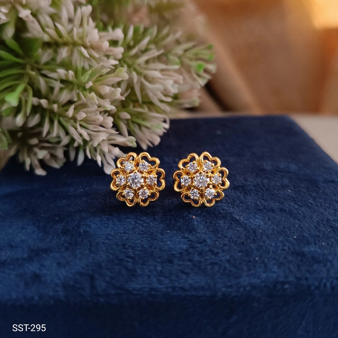 SST 295 | FLOWER SHAPE STUD EARRINGS
