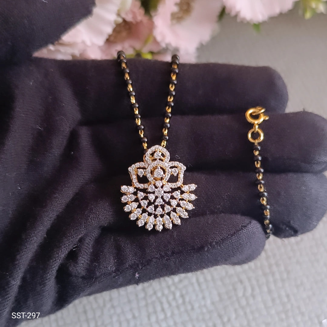 SST 297 | STUNNING CRYSTAL-SET MANGALSUTRA