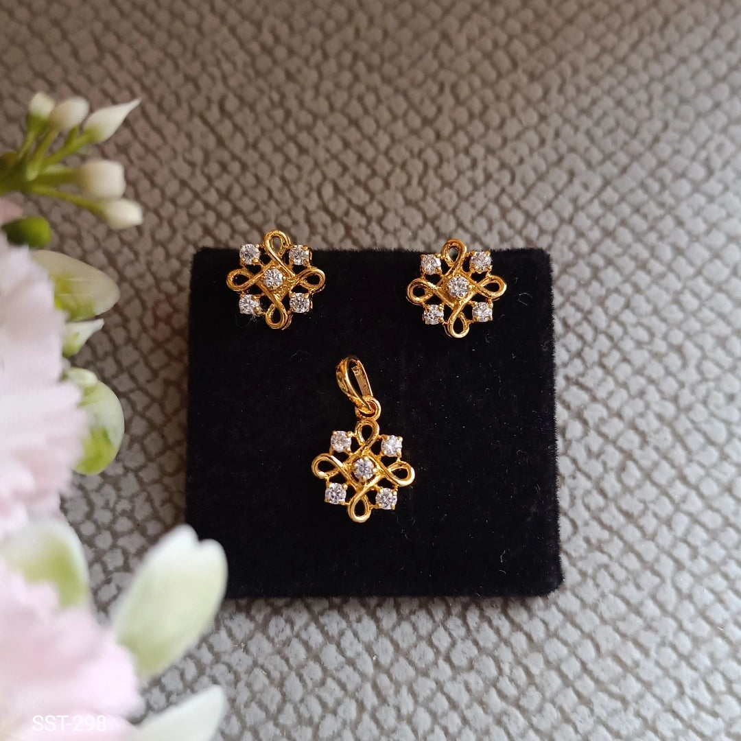 SST 298 | ELEGANT CRYSTAL-SET PENDENT AND EARRINGS