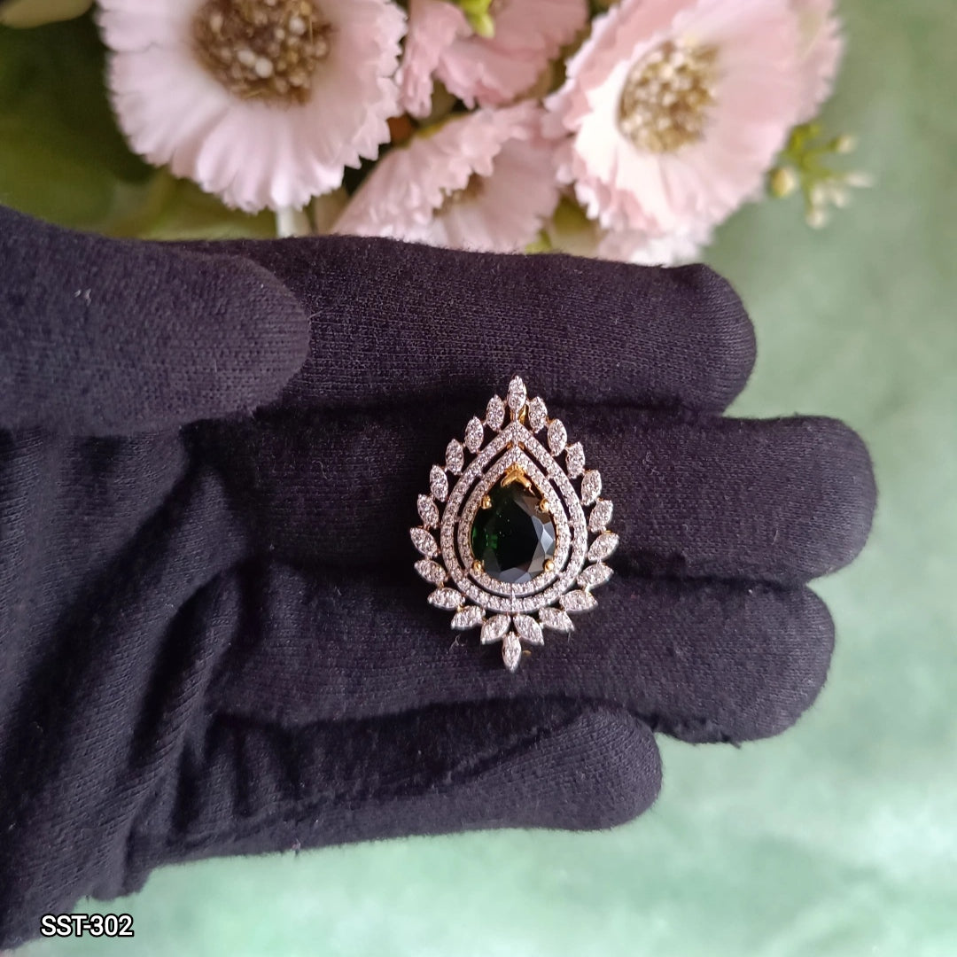 SST 302 | ELEGANT TEARDROP PENDENT
