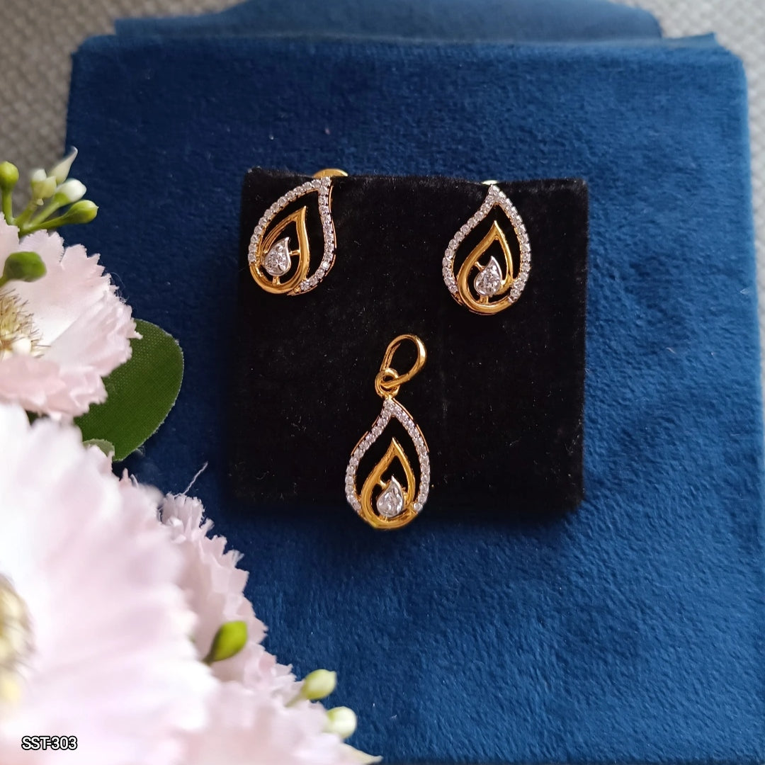 SST 303 | STUNNING DROPLET DESIGN PENDENT AND EARRINGS
