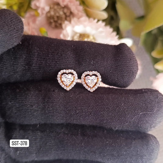 SST 378 | HEART SPARKLING STUD EARRINGS