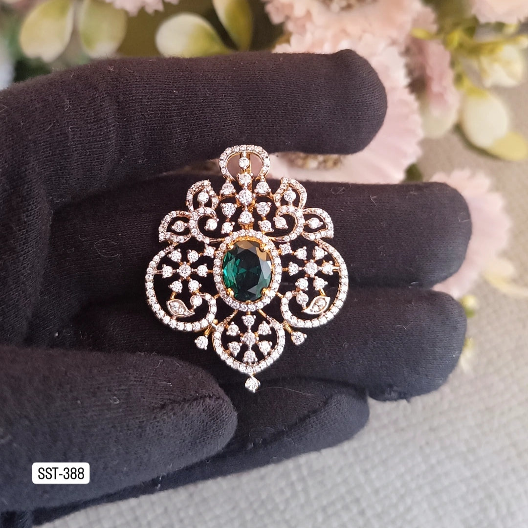 SST 388 | ELEGANT GREEN STONE PENDENT