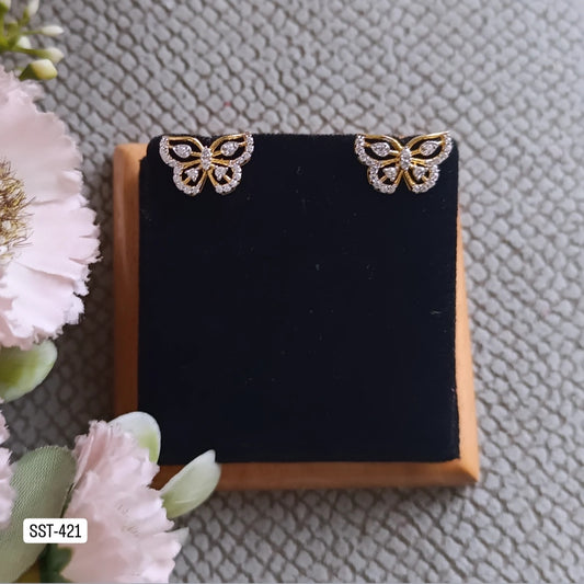 SST 421 | CHARMING BUTTERFLY STUD EARRINGS