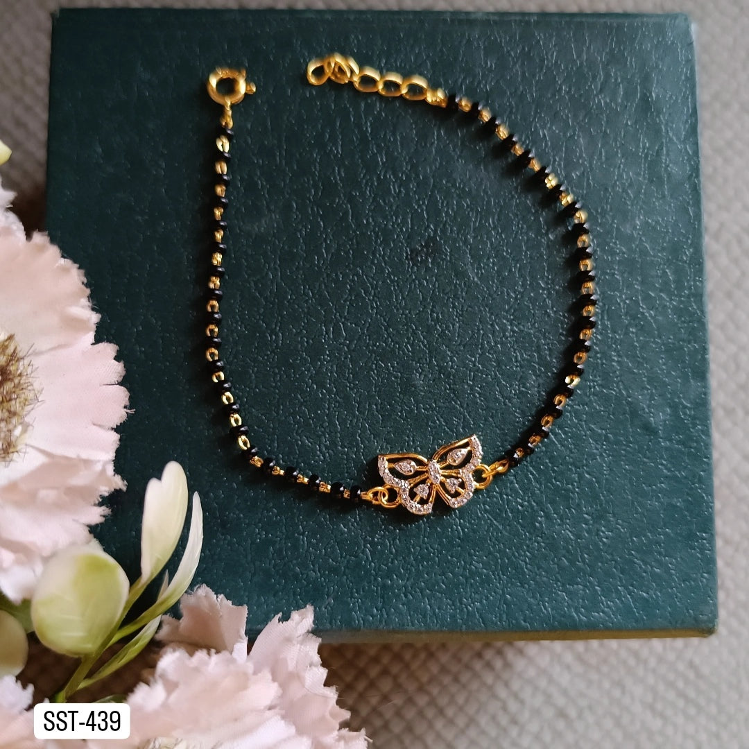 SST 439 | BUTTERFLY HAND MAGALSUTRA