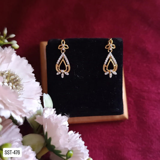 SST 476 | CZ TEARDROP DANGLER EARRINGS - DELICATE SPARKLE