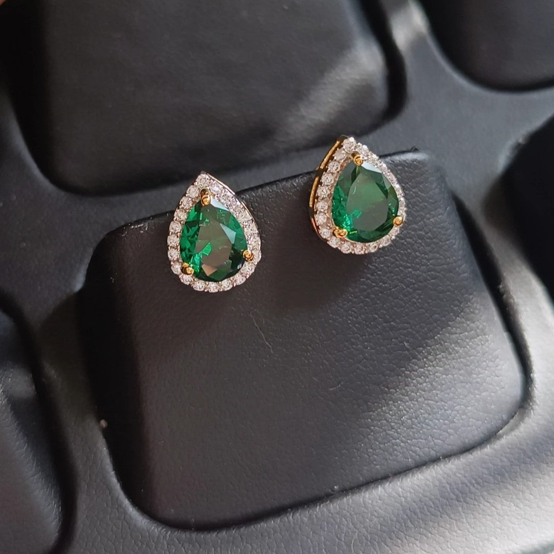 SST 187 | EMERALD HALO PEAR STUD