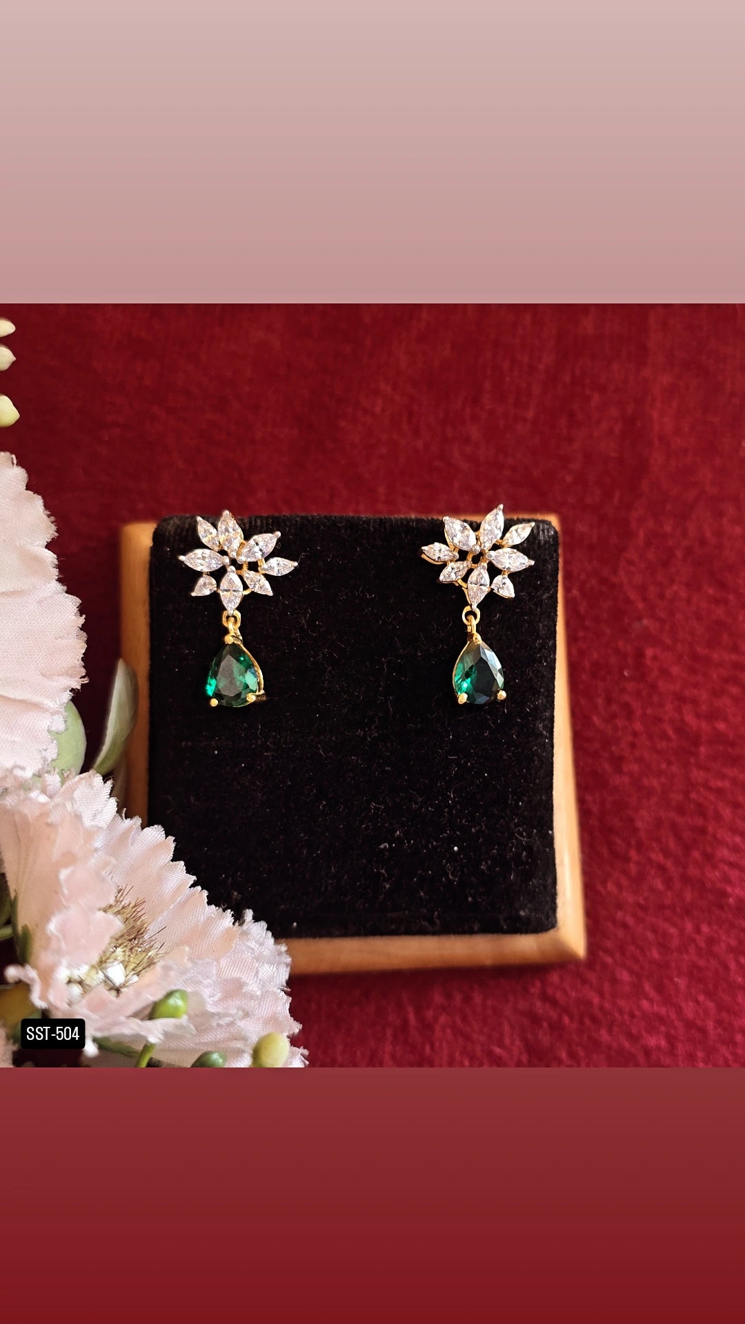 SST 504 | EMERALD DROP EARRINGS WITH FLORAL STONES