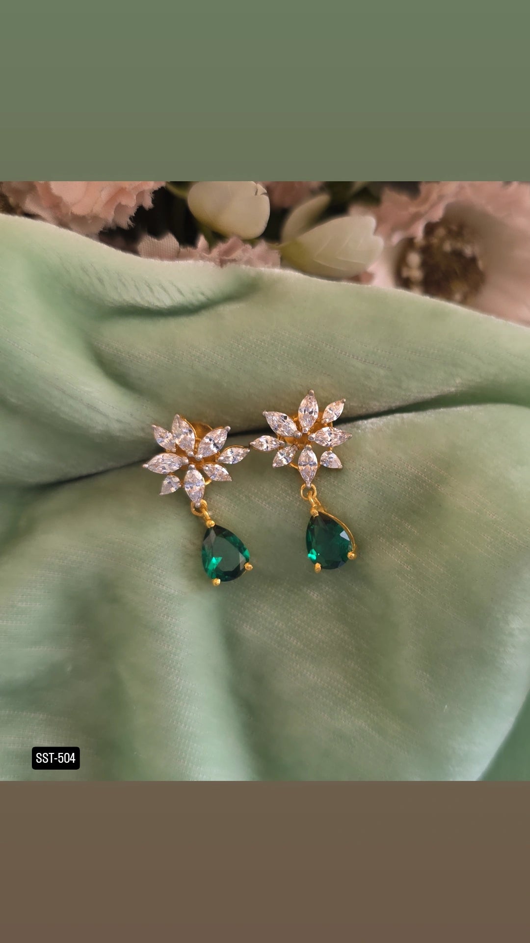 SST 504 | EMERALD DROP EARRINGS WITH FLORAL STONES