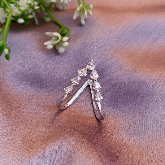 SST 181 | PEAR DIAMOND VANKI RING