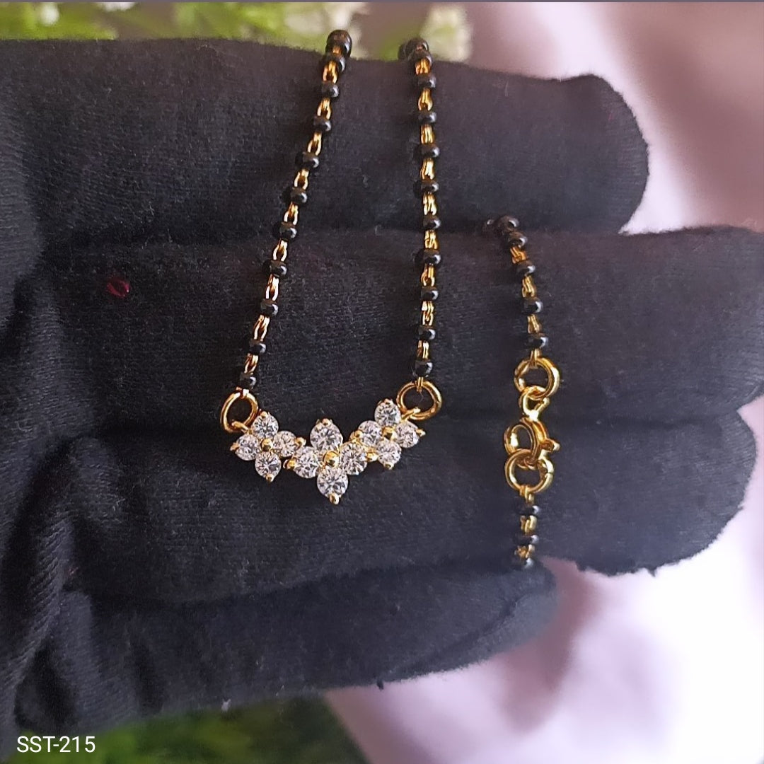 SST 215 | DIAMOND CLUSTER PENDANT MANGALSUTRA