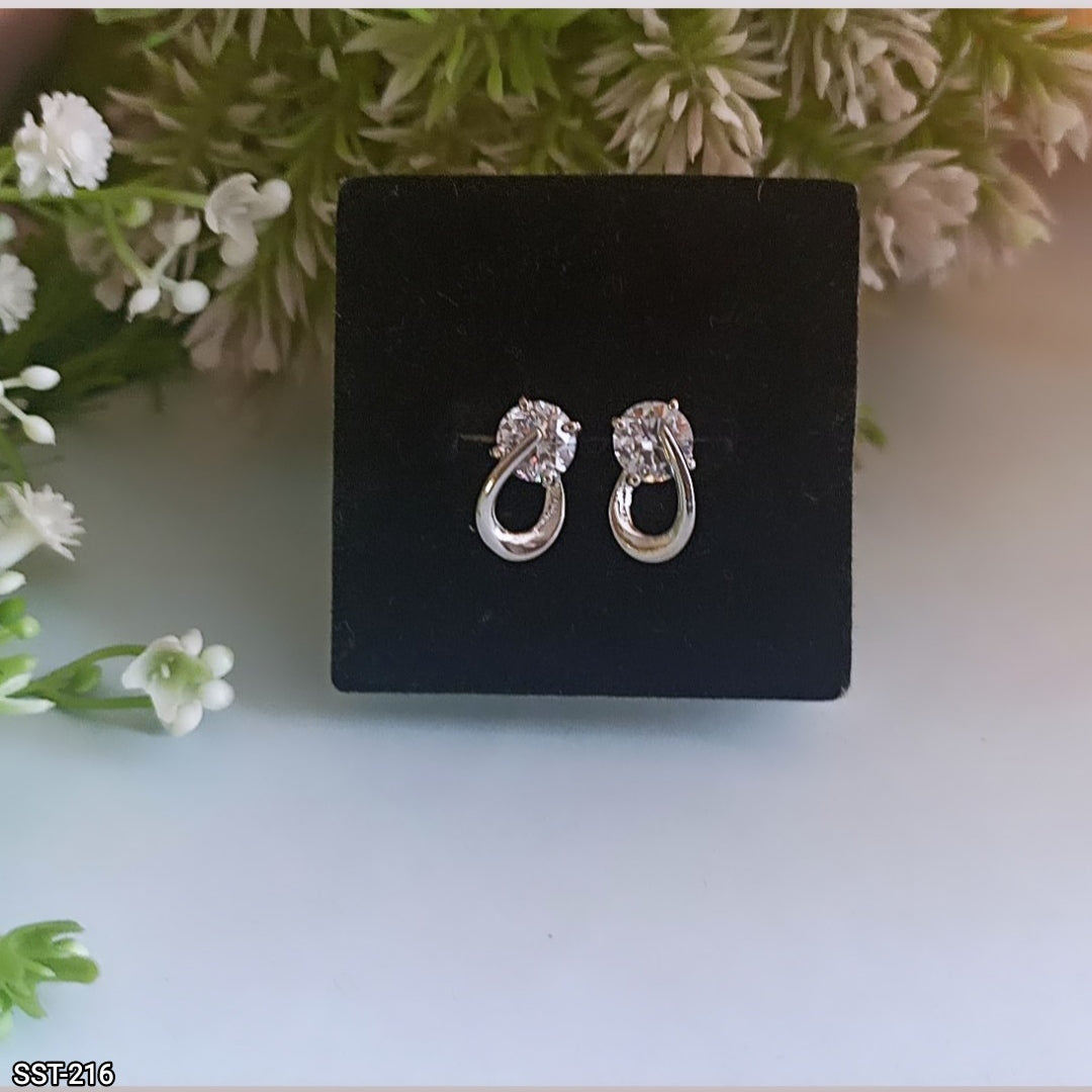 SST 216 | SINGLE DIAMOND EARRING