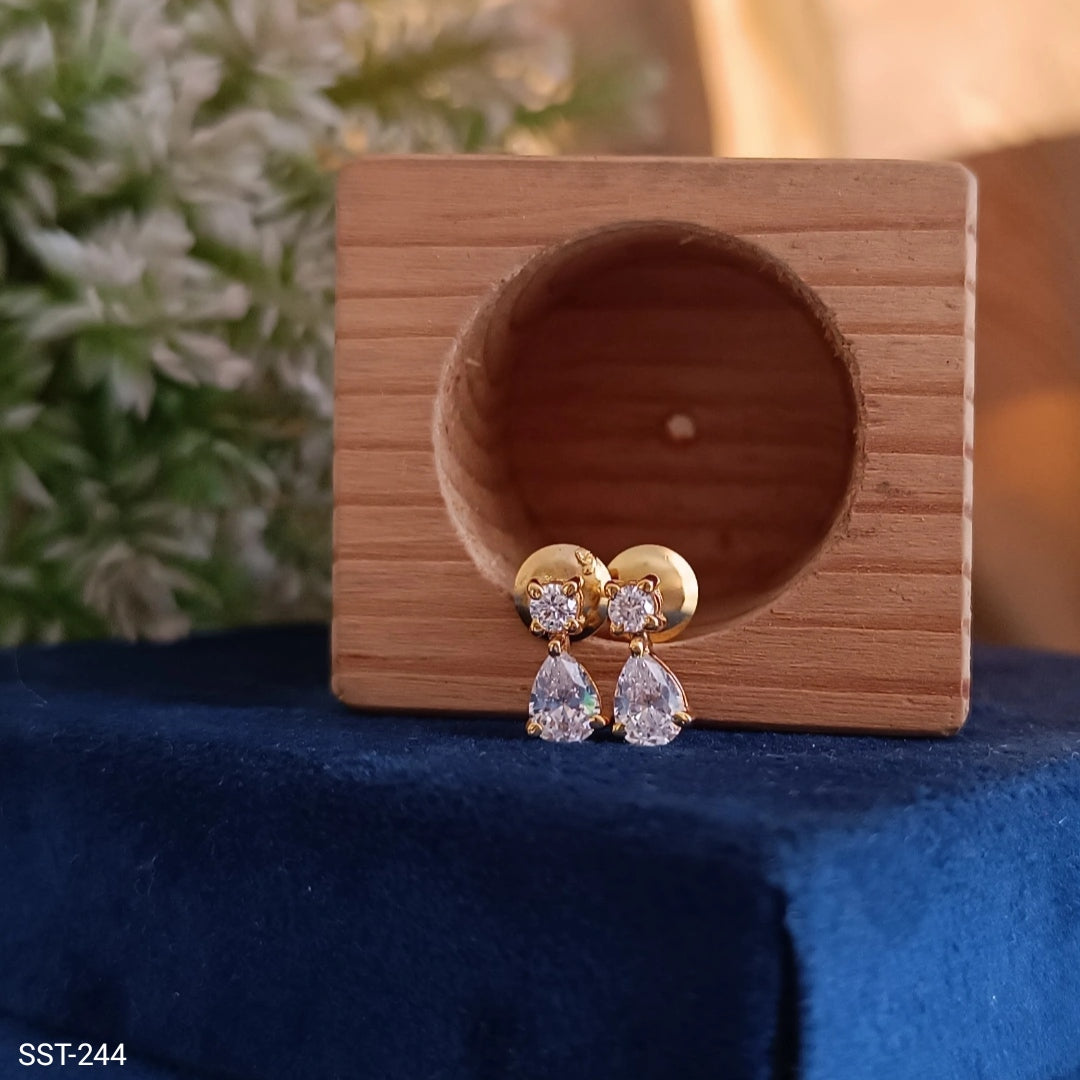 SST 244 | PEAR-SHAPED DROP EARRINGS