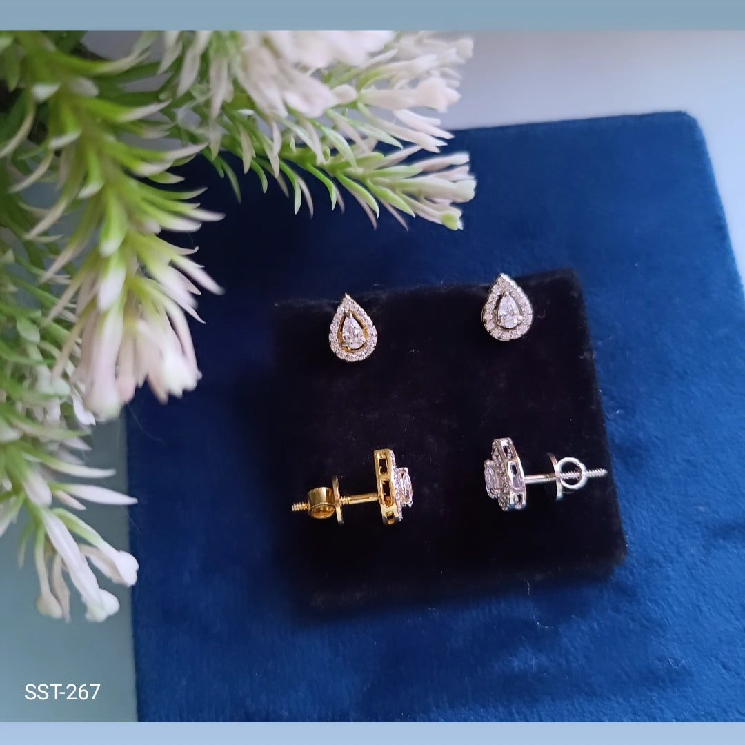 SST 267 | TEARDROP DIAMOND EARRINGS