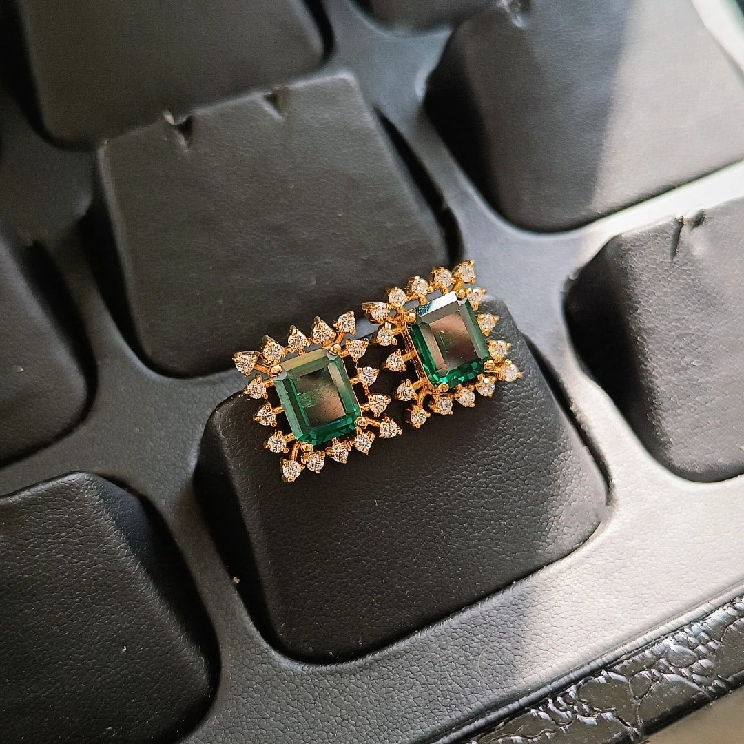 SST 202 | EMERALD DIAMOND SILVER EARRING