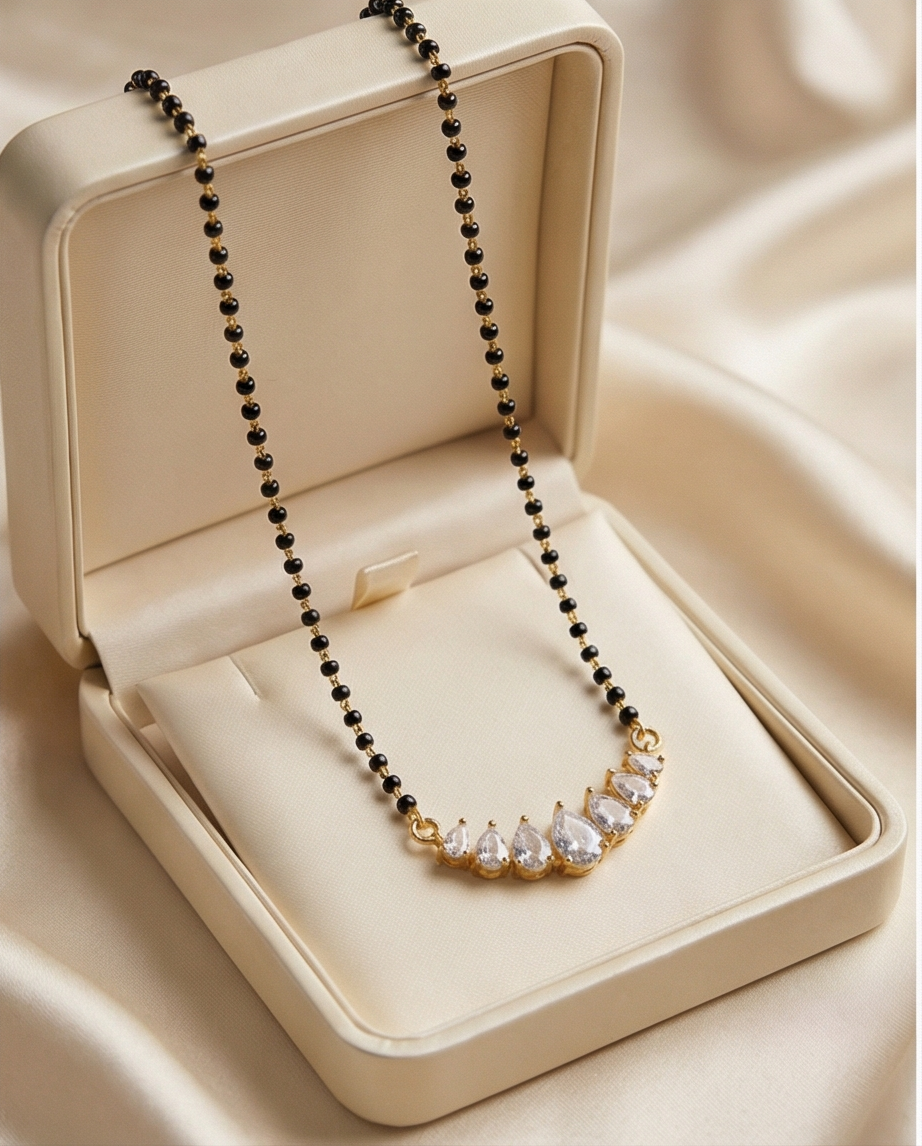 SST 585 | RADIANT TEARDROP CRYSTAL MANGALSUTRA