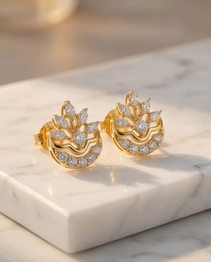 SST 575 | ROYAL CRESCENT DIAMOND-INSPIRED STUD EARRINGS
