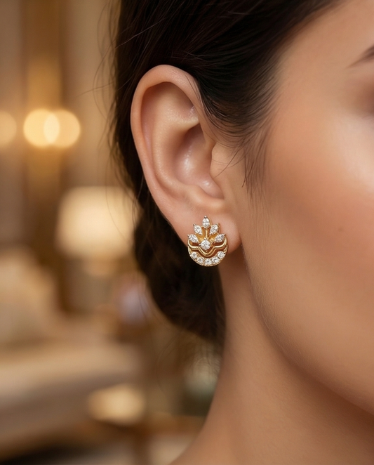 SST 575 | ROYAL CRESCENT DIAMOND-INSPIRED STUD EARRINGS