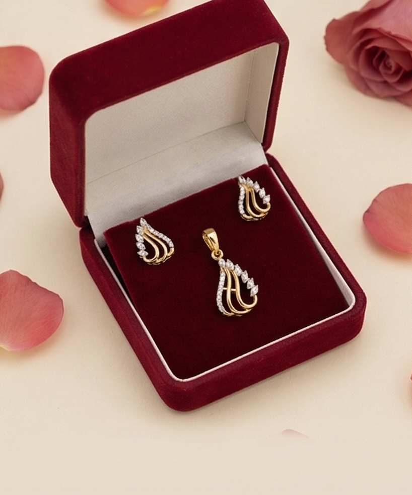 SST 490 | LEAF DESIGNED PENDENT AND EARRING SET