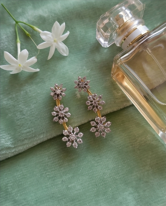 SST 552 | EXQUISITE DIAMOND EARCUFF